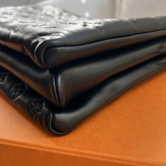 🔥Louis Vuitton Coussin MM - FULL SET with COA - Picture 7 of 16